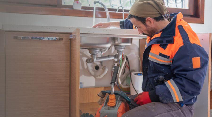 Local annual plumbing maintenance in Flushing, MI